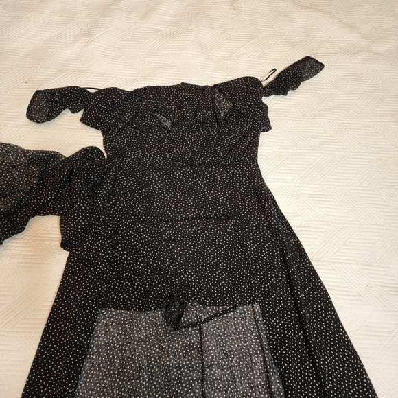 Skylar + madison maxi romper. - Picture 10 of 16